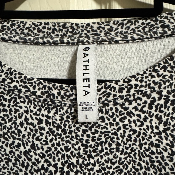 Athleta Black and white Leopard print - Picture 2 of 3